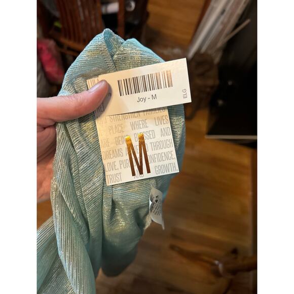 Seagram green with gold thread duster-length fancy vest - Picture 3 of 5